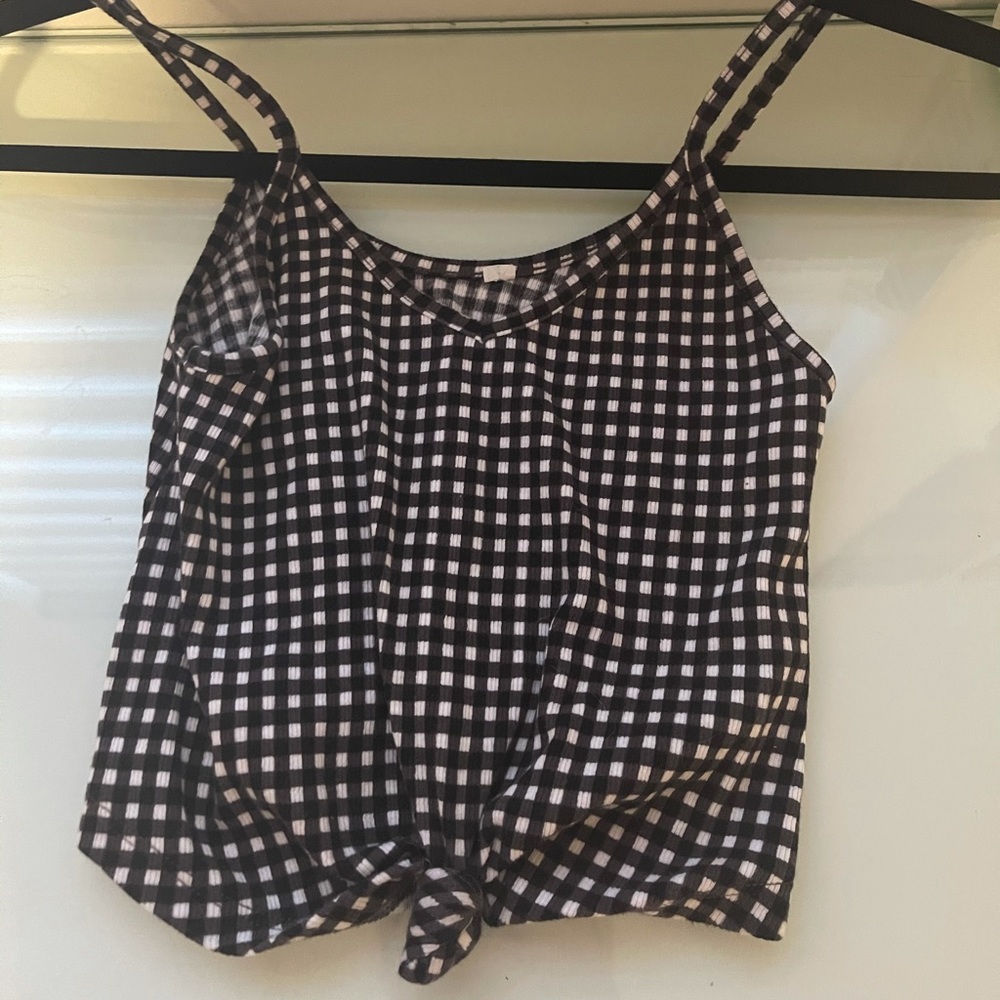 me to we checkered tie crop top